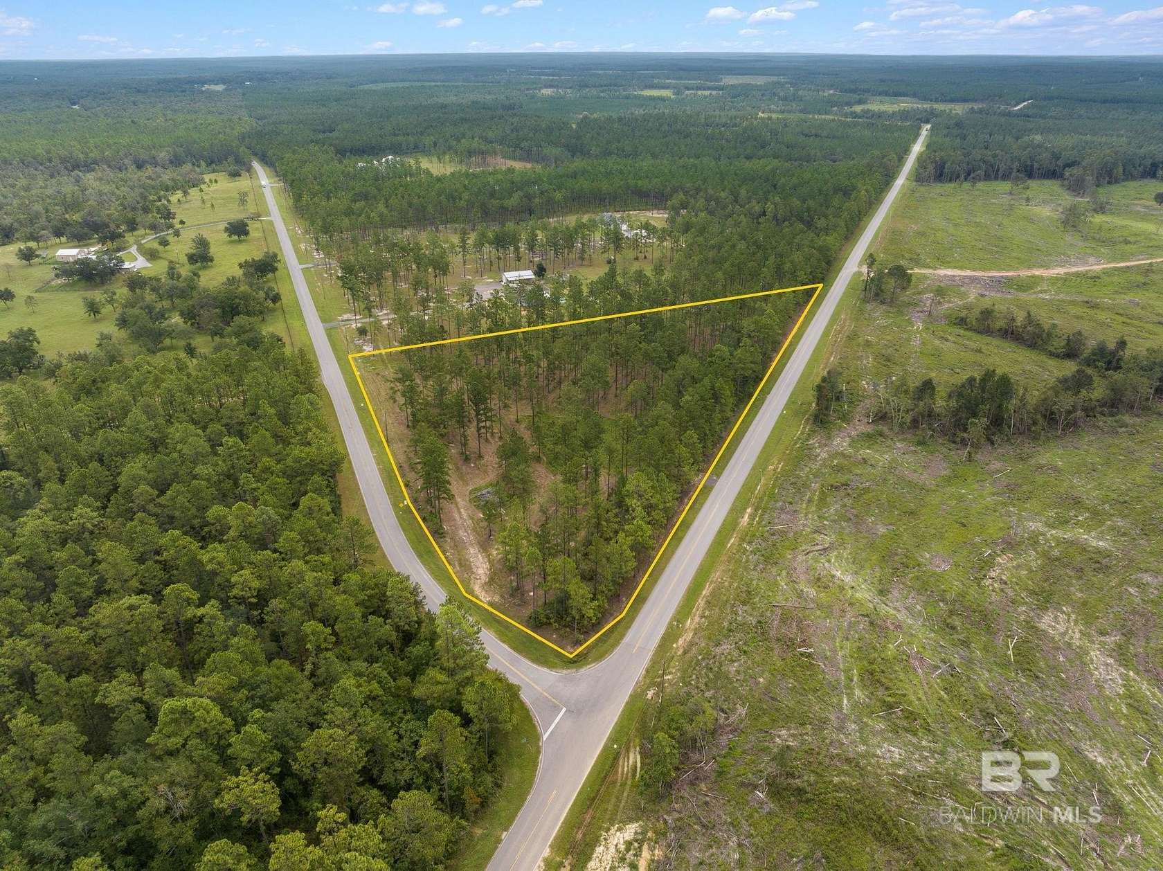 5 Acres of Residential Land for Sale in Bay Minette, Alabama