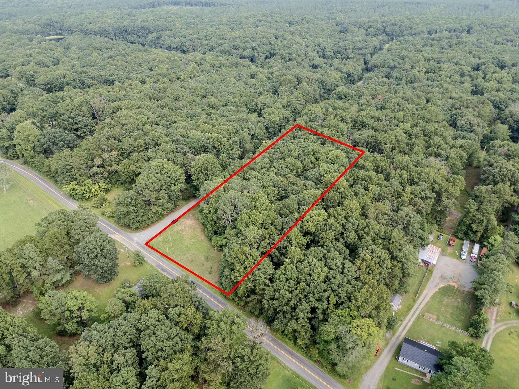 2 Acres of Residential Land for Sale in Gordonsville, Virginia