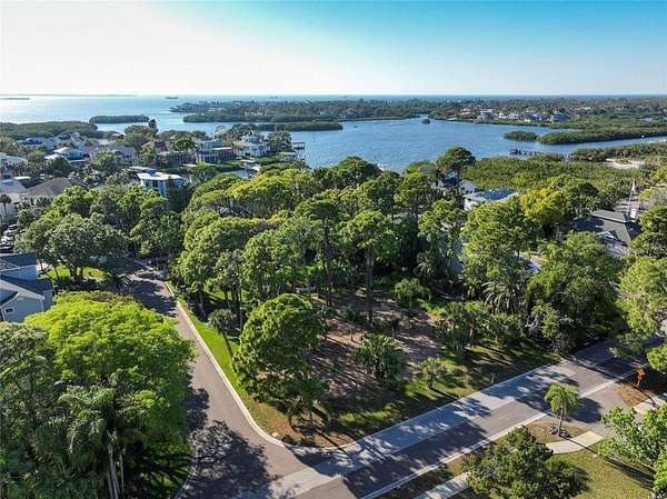 0.22 Acres of Residential Land for Sale in Palm Harbor, Florida