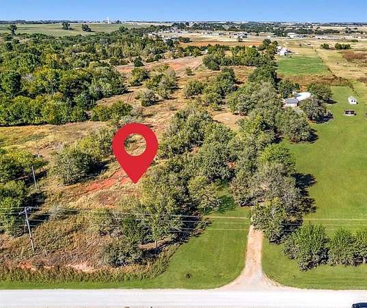 5 Acres of Land for Sale in Chickasha, Oklahoma