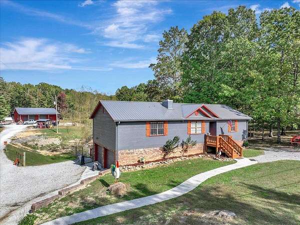 28.4 Acres of Recreational Land with Home for Sale in Dayton, Tennessee