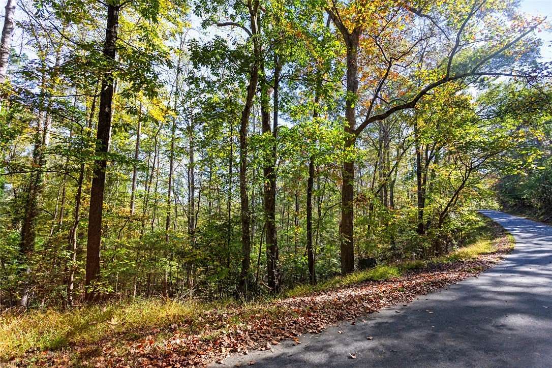 3 Acres of Residential Land for Sale in Central, South Carolina