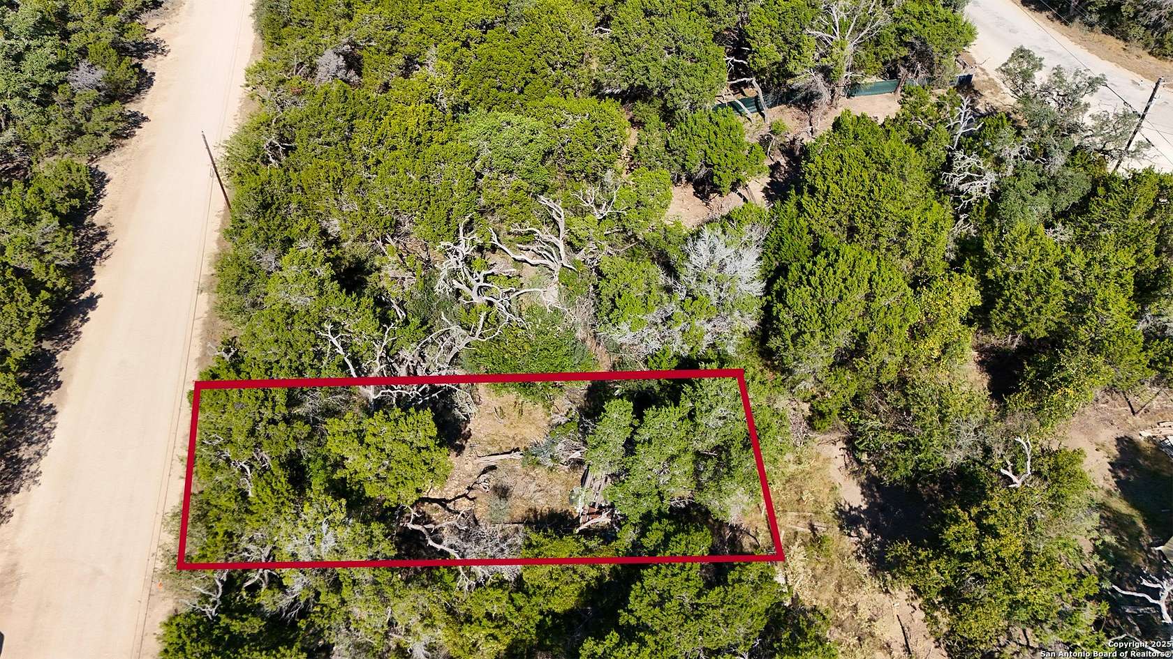 0.09 Acres of Residential Land for Sale in Bandera, Texas