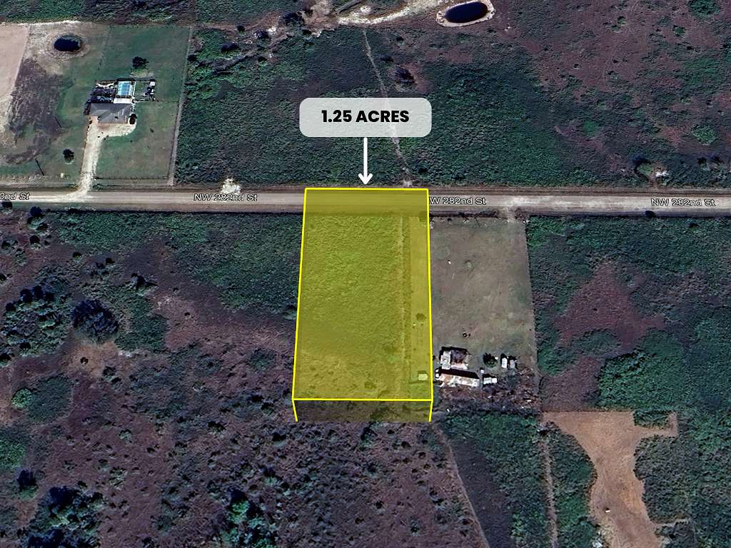 1.25 Acres of Residential Land for Sale in Okeechobee, Florida
