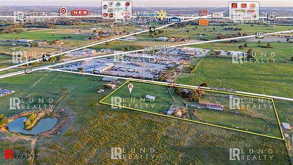 5.55 Acres of Improved Land for Sale in Cross Roads, Texas