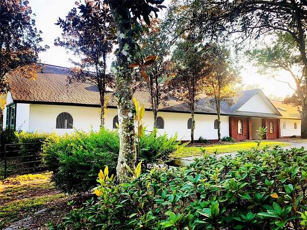 33.1 Acres of Improved Land for Sale in Summerfield, Florida