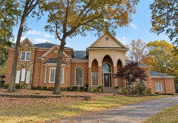 3.76 Acres of Land with Home for Sale in Memphis, Tennessee