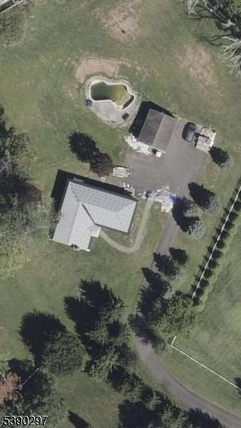 2.52 Acres of Residential Land with Home for Sale in Bernardsville, New Jersey