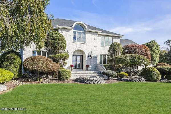 1.89 Acres of Residential Land with Home for Sale in Manalapan, New Jersey