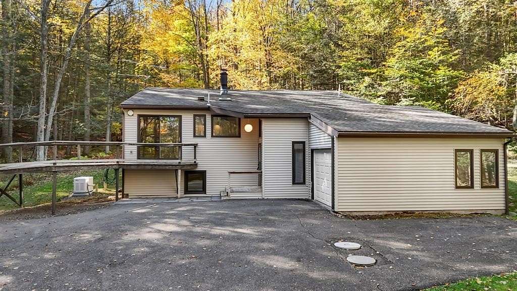 5.3 Acres of Residential Land with Home for Sale in Vestal, New York