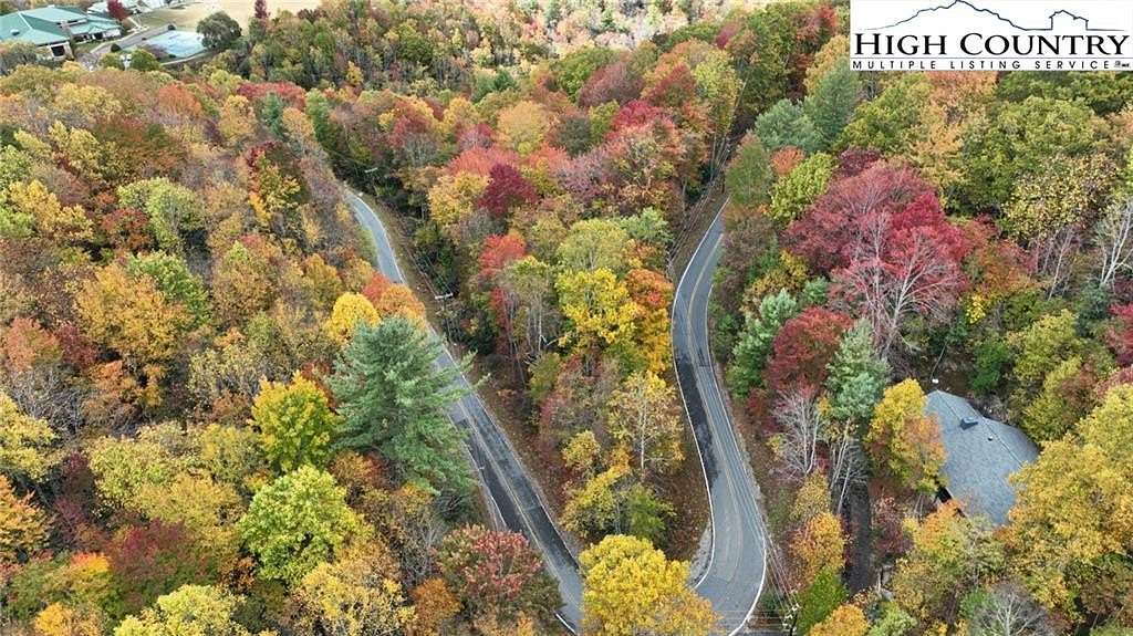 23 Acres of Recreational Land for Sale in Beech Mountain, North Carolina