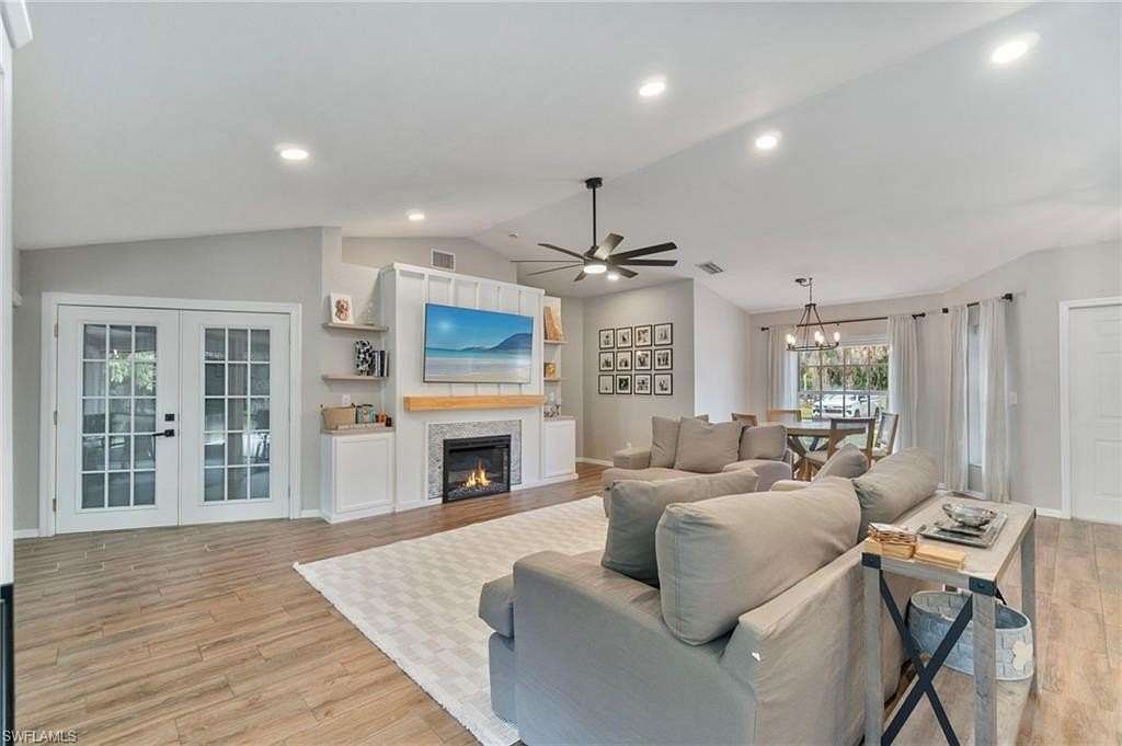 2.27 Acres of Residential Land with Home for Sale in Naples, Florida