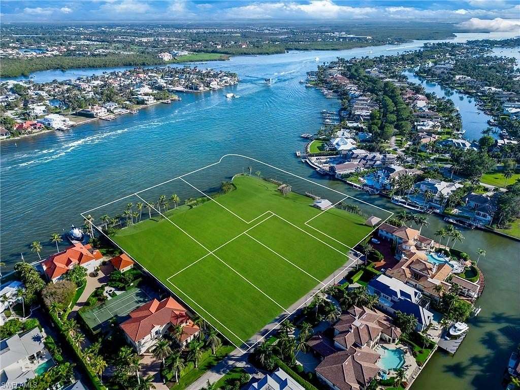 4 Acres of Land for Sale in Naples, Florida