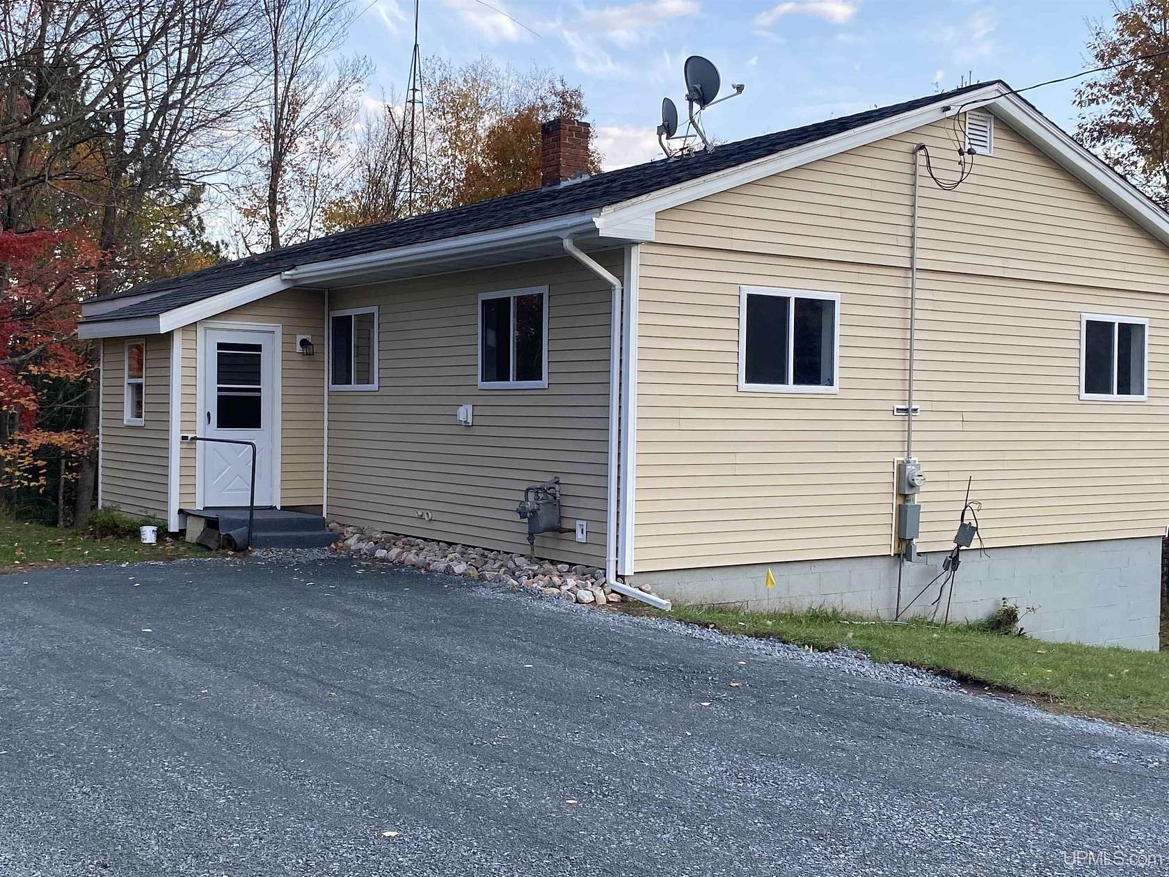 1.5 Acres of Residential Land with Home for Sale in Florence Town, Wisconsin