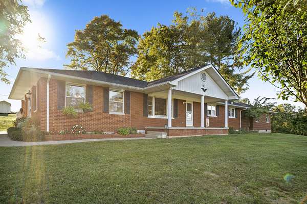 20 Acres of Agricultural Land with Home for Sale in Nancy, Kentucky