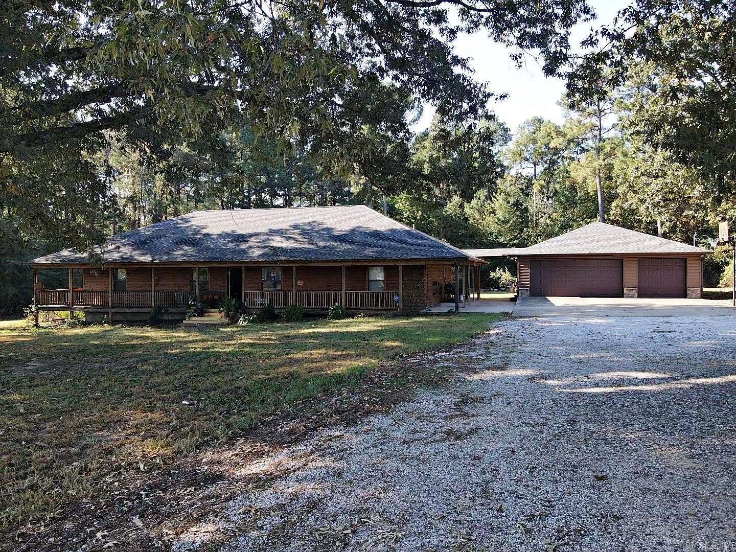 3 Acres of Residential Land with Home for Sale in Bismarck, Arkansas