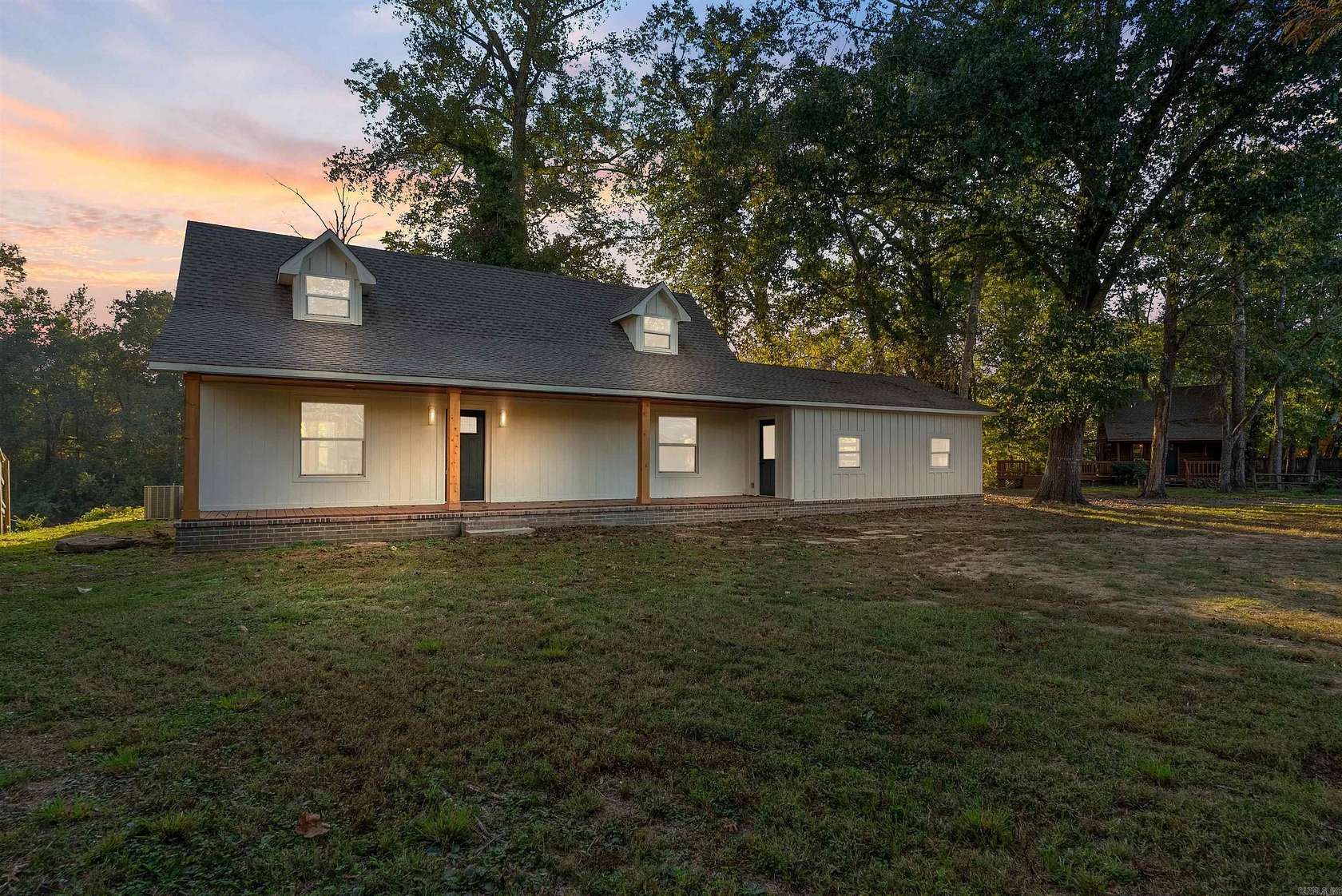 1.52 Acres of Residential Land with Home for Sale in Heber Springs, Arkansas