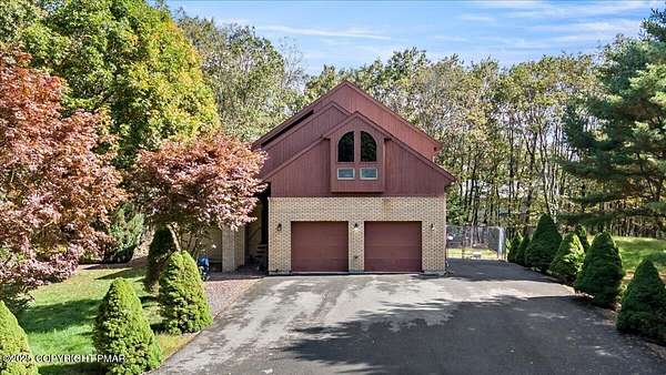 1.73 Acres of Residential Land with Home for Sale in Albrightsville, Pennsylvania