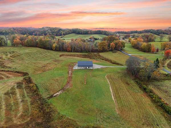 61 Acres of Agricultural Land with Home for Sale in London, Kentucky
