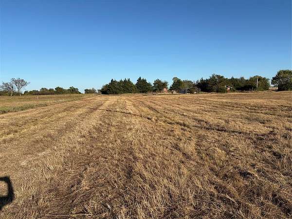 9.85 Acres of Residential Land for Sale in Lexington, Oklahoma