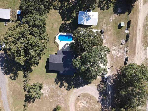 2 Acres of Land with Home for Sale in Milton, Florida
