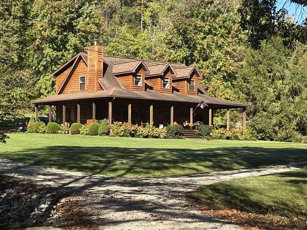 3.55 Acres of Residential Land with Home for Sale in Chesapeake, Ohio