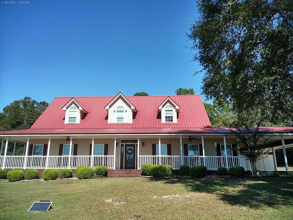 4.34 Acres of Residential Land with Home for Sale in Andalusia, Alabama