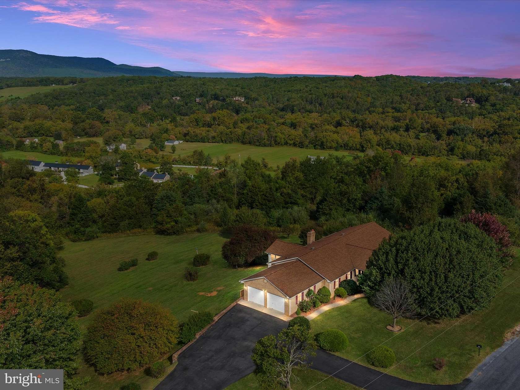 5 Acres of Residential Land with Home for Sale in Front Royal, Virginia