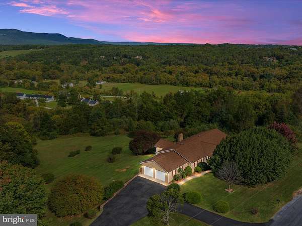 5 Acres of Residential Land with Home for Sale in Front Royal, Virginia