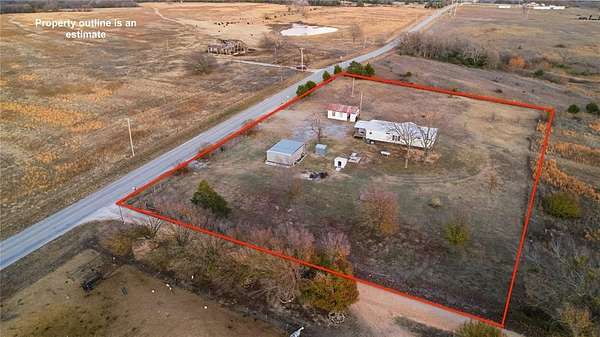 4 Acres of Residential Land with Home for Sale in Konawa, Oklahoma
