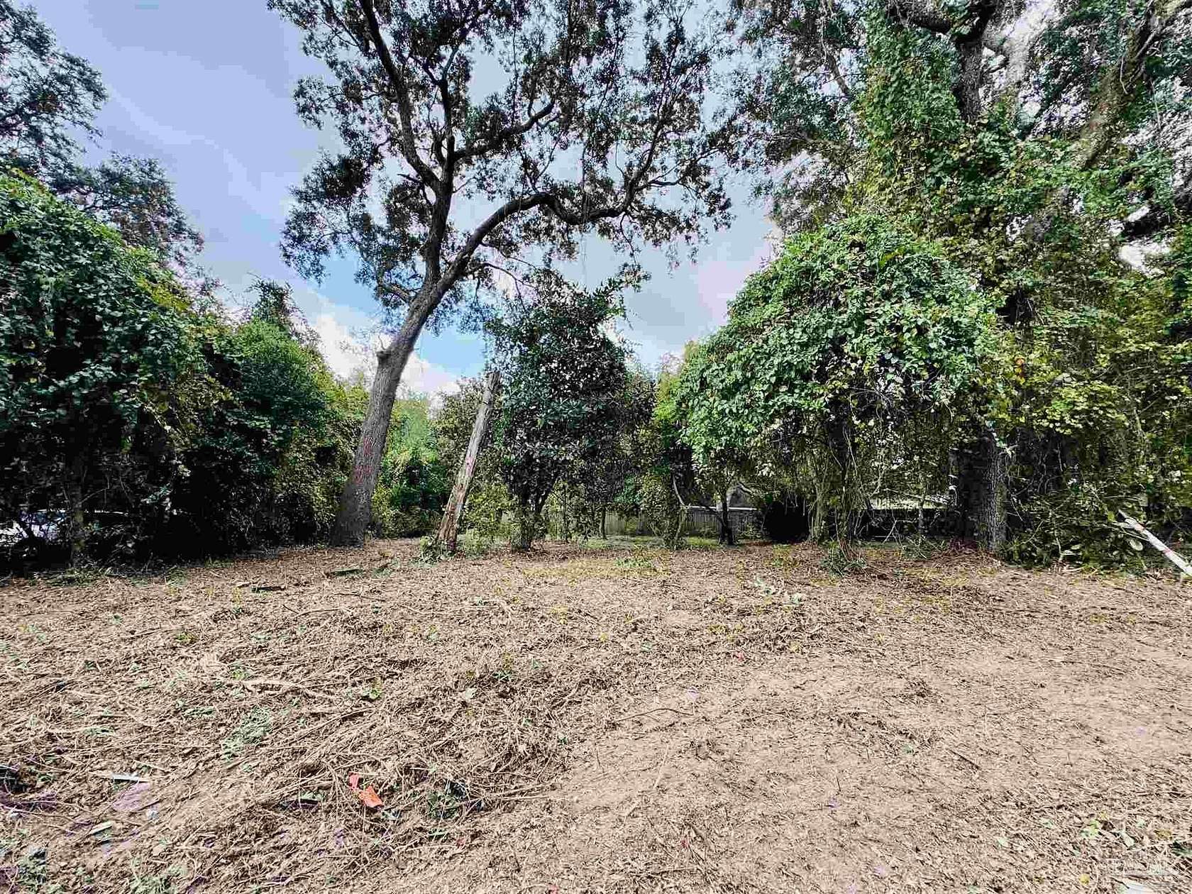 0.34 Acres of Residential Land for Sale in Pensacola, Florida