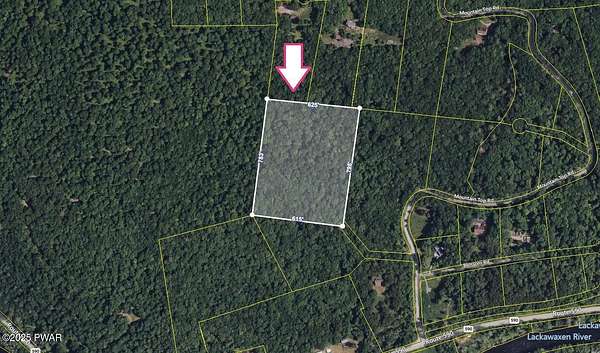 11 Acres of Recreational Land for Sale in Lackawaxen, Pennsylvania