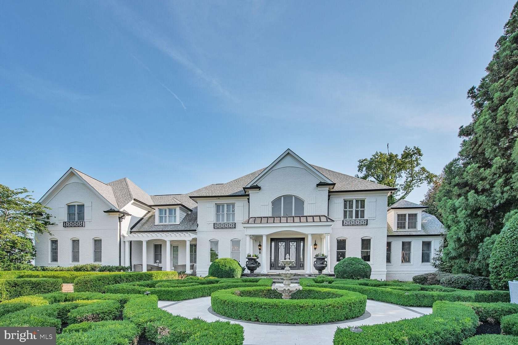 3 Acres of Residential Land with Home for Sale in Leesburg, Virginia