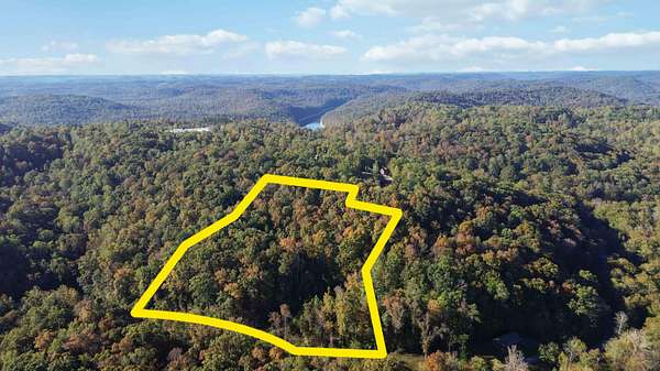 5 Acres of Residential Land for Sale in Burnside, Kentucky