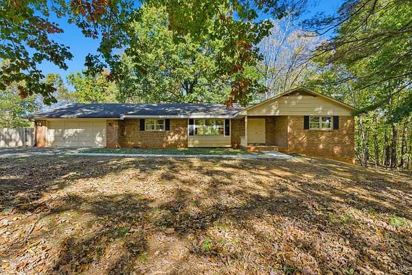 10 Acres of Residential Land with Home for Auction in Bedford, Virginia