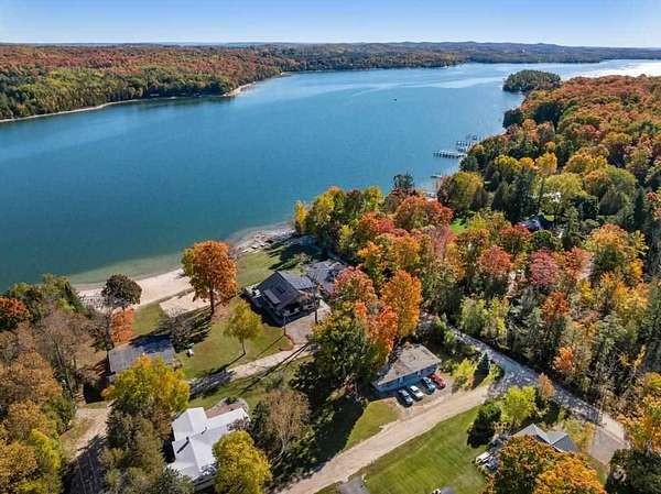 0.2 Acres of Residential Land for Sale in Charlevoix, Michigan
