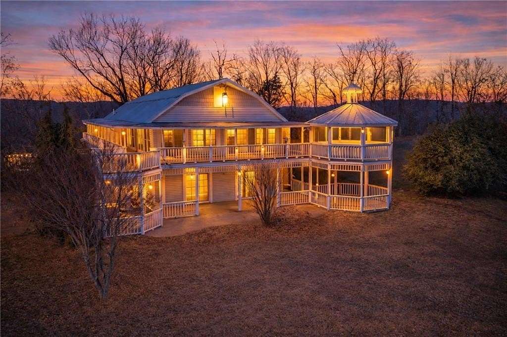 4 Acres of Residential Land with Home for Sale in Mountainburg, Arkansas