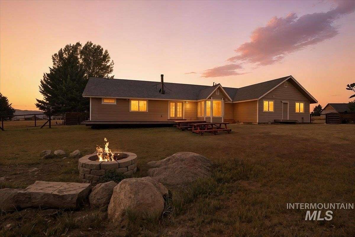 2.3 Acres of Residential Land with Home for Sale in McCall, Idaho