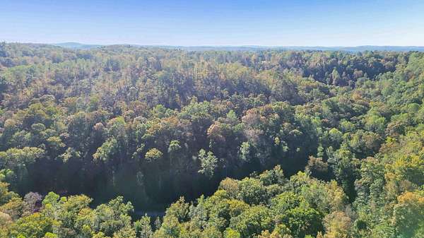 6.76 Acres of Residential Land for Sale in Burnside, Kentucky