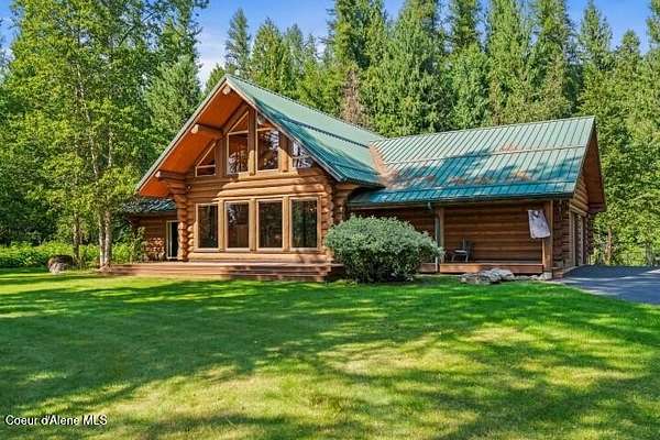 5.88 Acres of Residential Land with Home for Sale in Sagle, Idaho