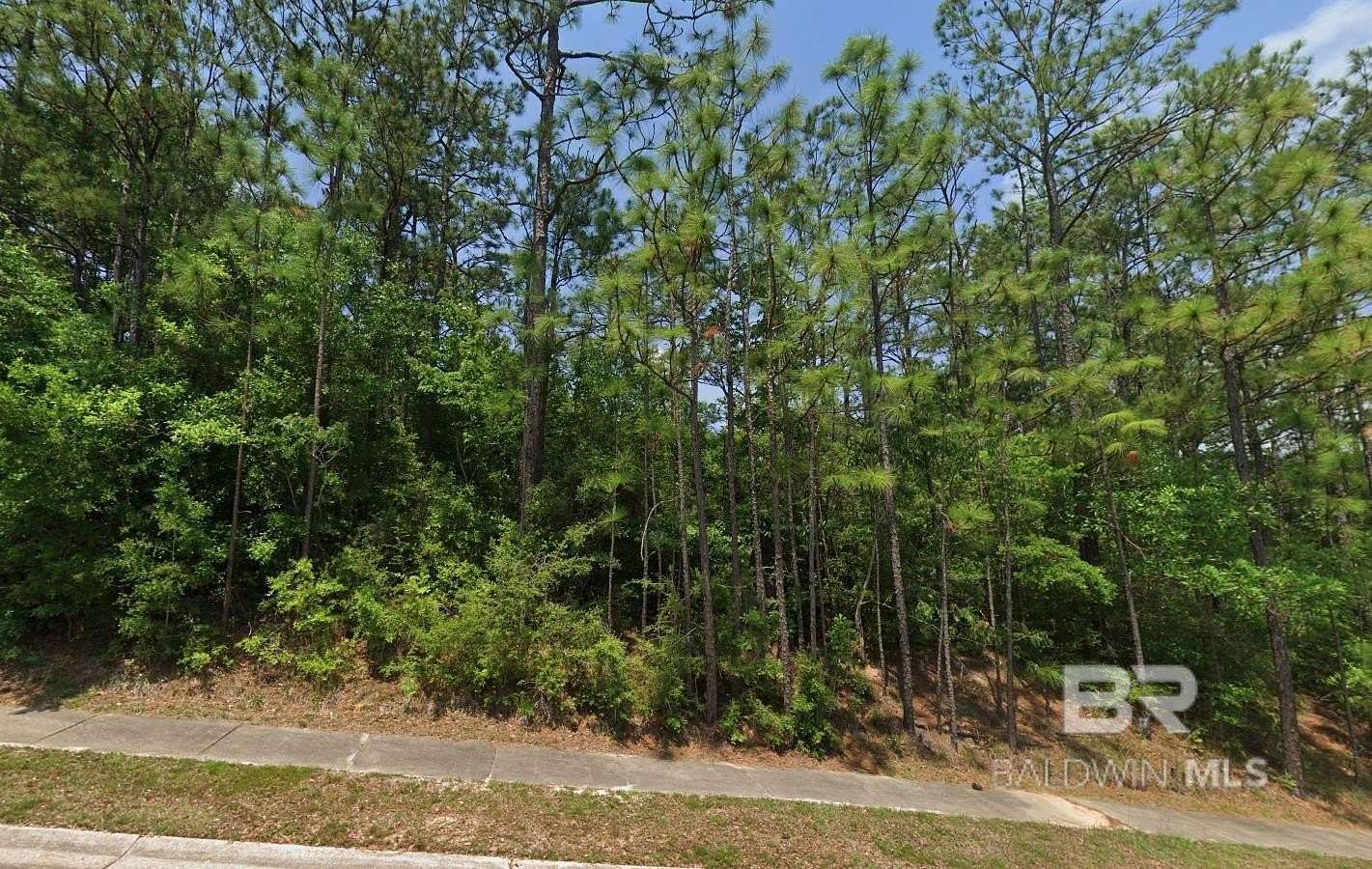 1.1 Acres of Residential Land for Sale in Spanish Fort, Alabama