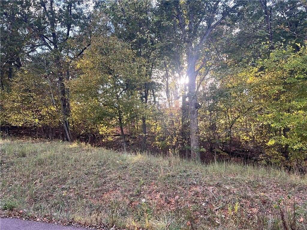 10 Acres of Residential Land for Sale in Gravois Mills, Missouri