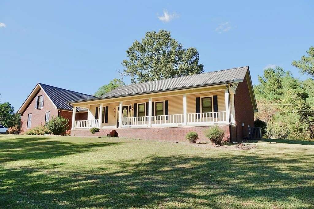 4.8 Acres of Land with Home for Sale in Oxford, Mississippi
