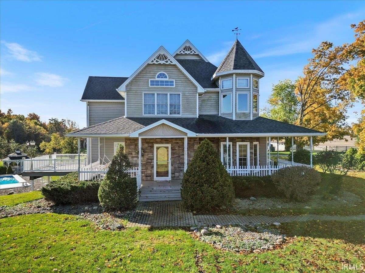 6 Acres of Land with Home for Sale in Columbia City, Indiana