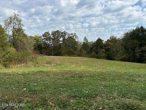 16.5 Acres of Land for Sale in Clinton, Tennessee