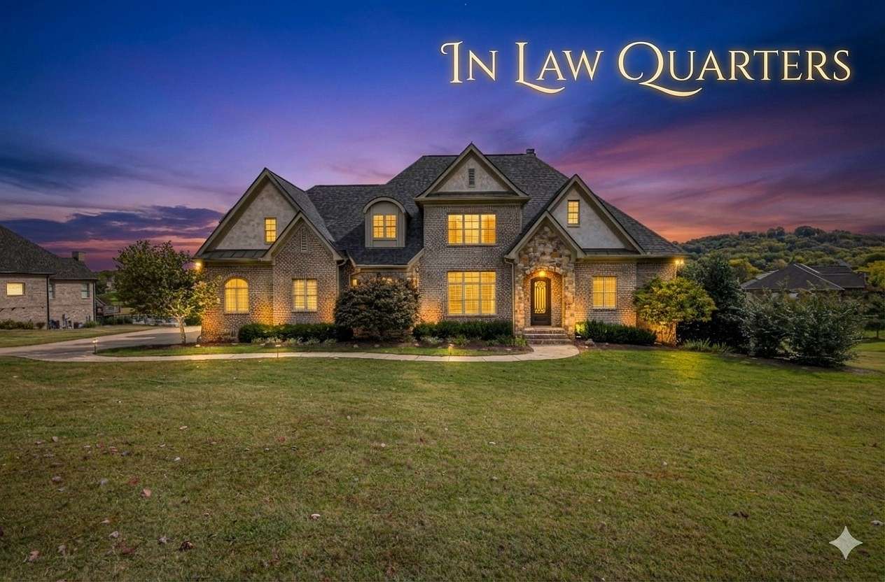 2 Acres of Residential Land with Home for Sale in Franklin, Tennessee