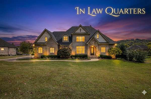 2 Acres of Residential Land with Home for Sale in Franklin, Tennessee