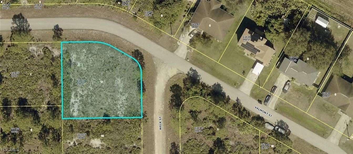 0.32 Acres of Residential Land for Sale in Lehigh Acres, Florida