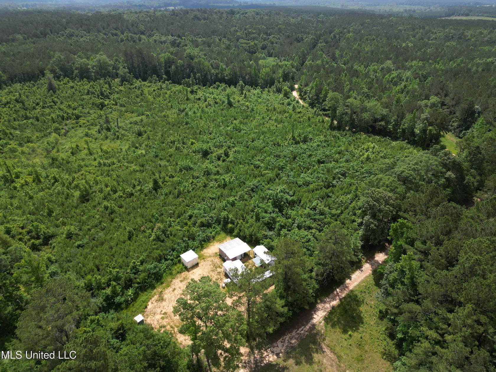102 Acres of Recreational Land for Sale in Bay Springs, Mississippi