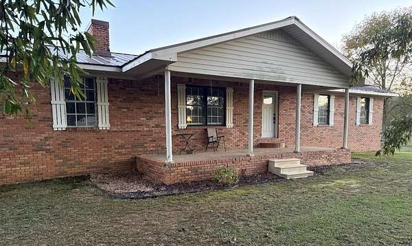 1.5 Acres of Residential Land with Home for Sale in Moulton, Alabama